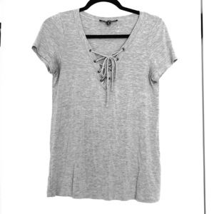 Lulu’s Gray Tie-Up T-Shirt
